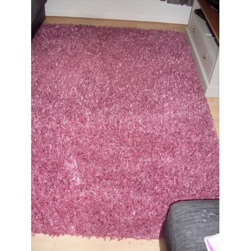 BRAND NEW WOOL SILKY TUFTED RUG