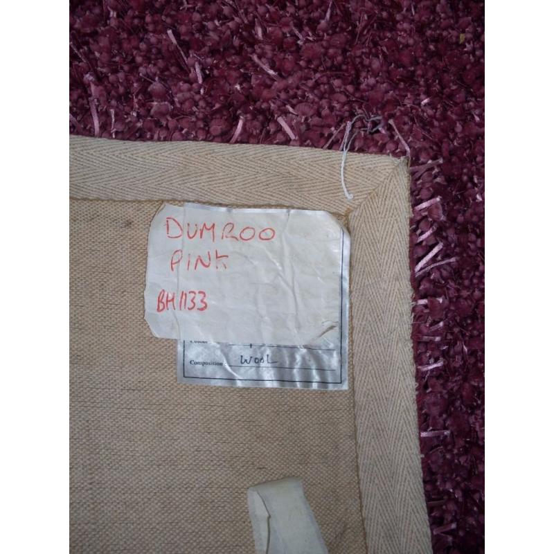 BRAND NEW WOOL SILKY TUFTED RUG