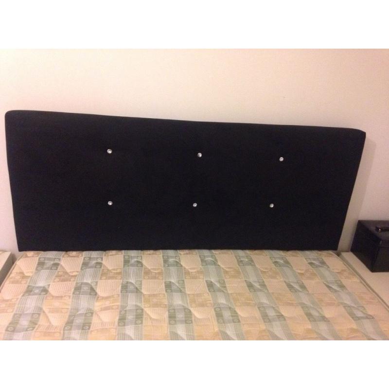 Double divan bed with headboard
