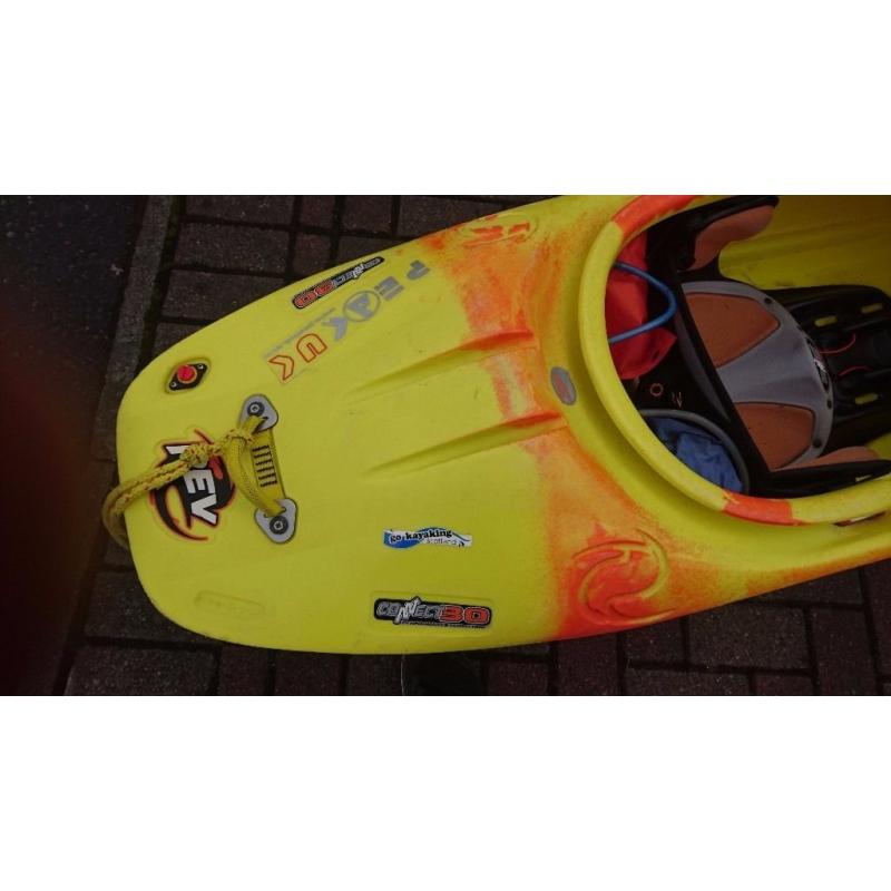 Pyranha Rev - Large (Kayak, Playboat)