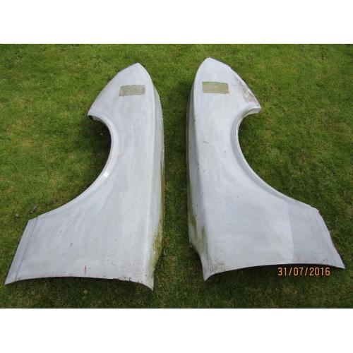Ford Corsair fibreglass front wings