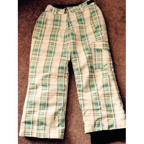 3 pairs child ski pants and 1 pair salopettes