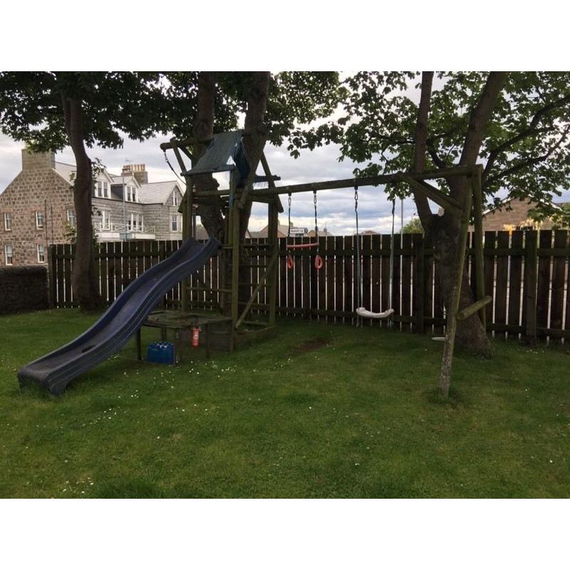 Garden slide and swing.