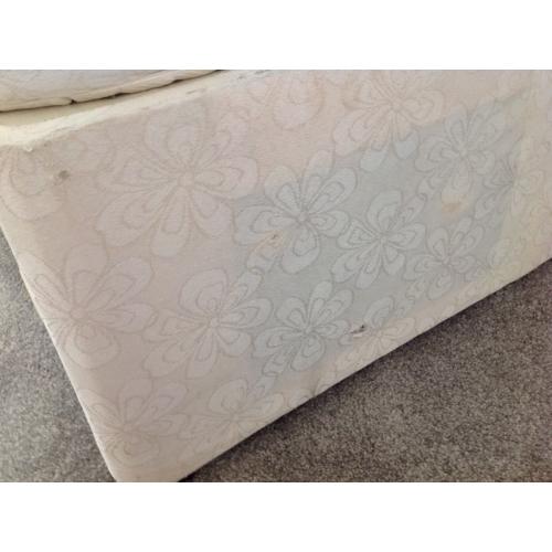 Single divan bed with slide drawres