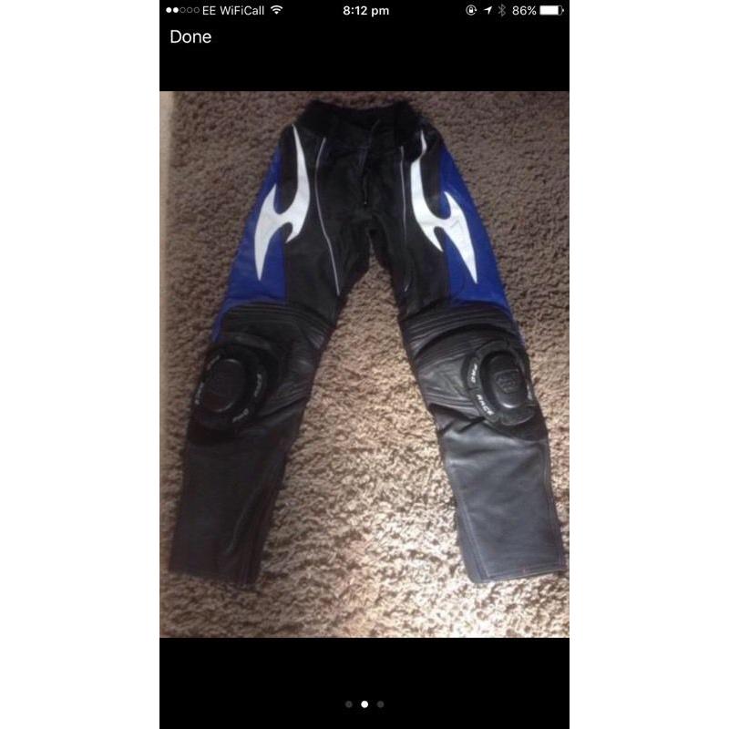 Women's motorcycle leathers