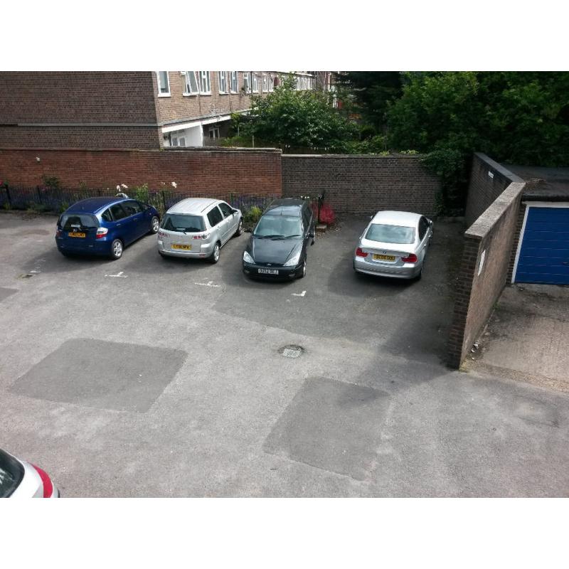 ford focus 02 model for breaking spares