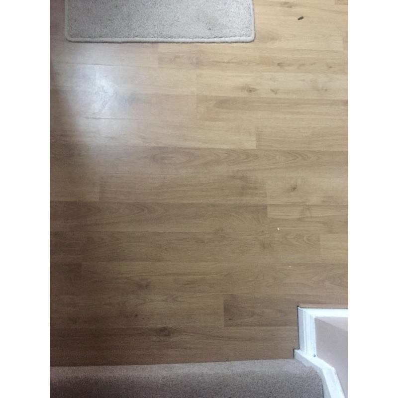 Laminate flooring ( click) 22m2