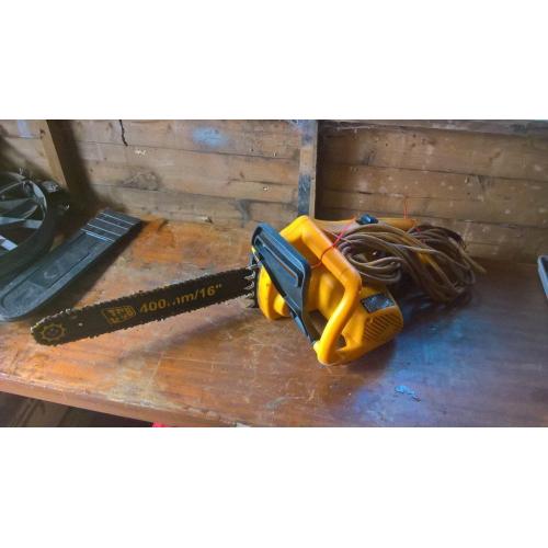 chainsaw