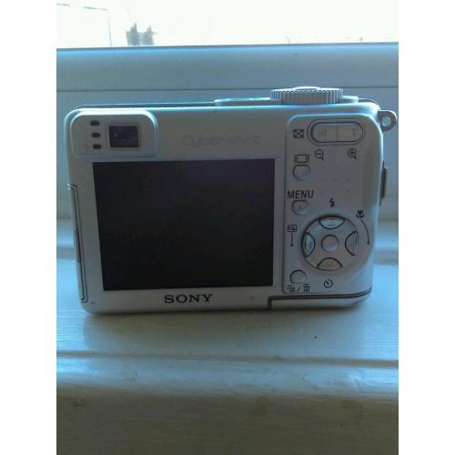 Sony cybershot 5.1 mpx camera