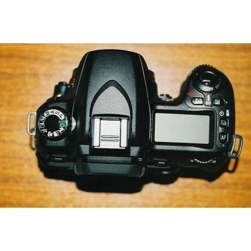 Nikon D80 - Digital SLR Nikon 10.2 MP