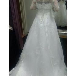 Beautiful Wedding dress!!!