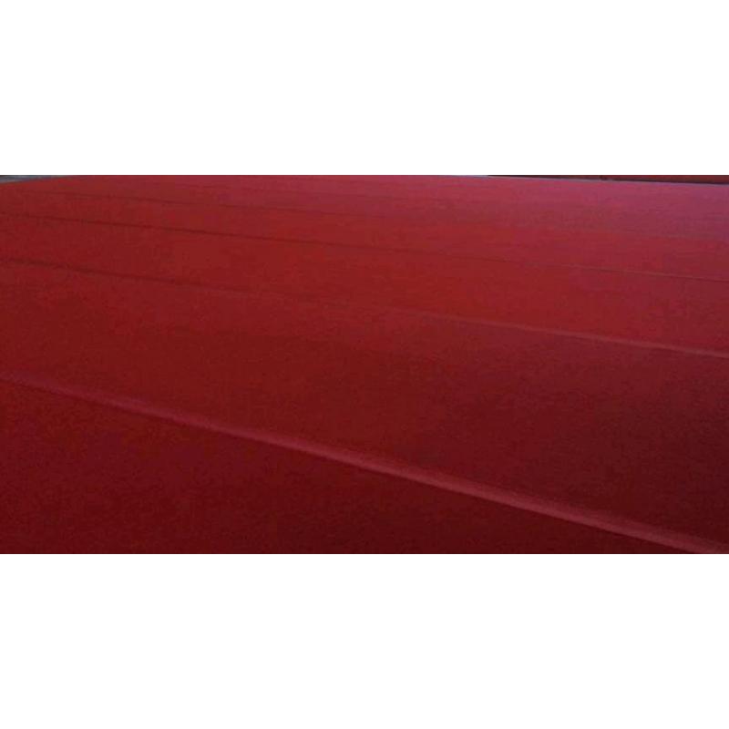 Gymnastics floor