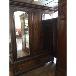 Lovely oak wardrobe
