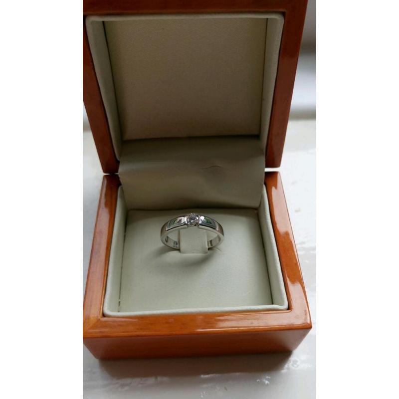 Stunning Diamond Engagement Ring