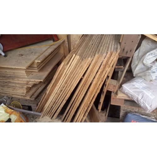 Plywood (reclaimed) 18mm. Ideal for sheds, loft boards, kennels