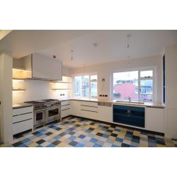 Fitter/installer of bespoke joinery in and around London