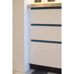Fitter/installer of bespoke joinery in and around London
