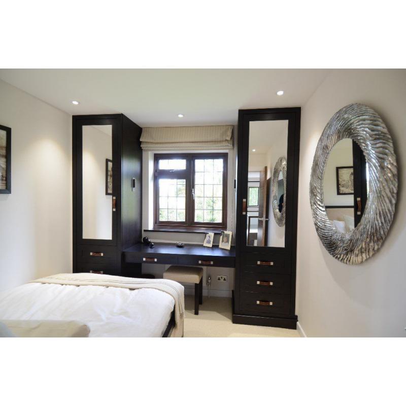 Fitter/installer of bespoke joinery in and around London