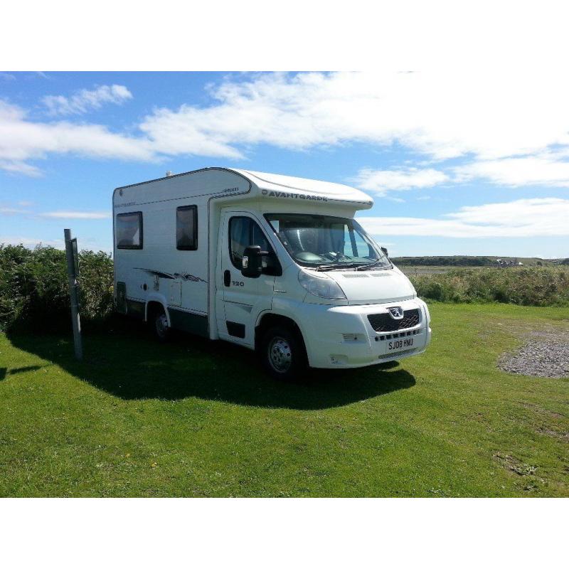 SWAP CONCIDERD CASH ITHER WAY FOR 4 OR 6 BERTH I HAVE A 2008 COMPASS ADVANTGARDE LOW PROFILE 2 BERTH