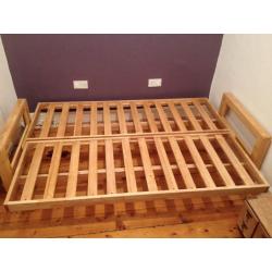 Futon Company 3 seater futon bed - Bifold frame