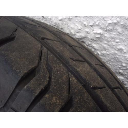 VOLKSWAGEN CARAVELLE GENUINE VW ALLOYS 16" WITH Excellent Continental Tyres