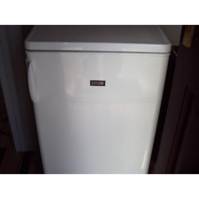 Zanussi under counter fridge