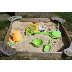 Plum J-Bean Wooden Outdoor Sandpit