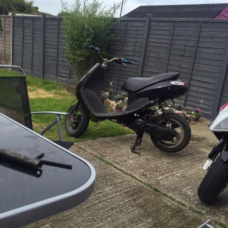 Moped Peugeot vivacity 70cc