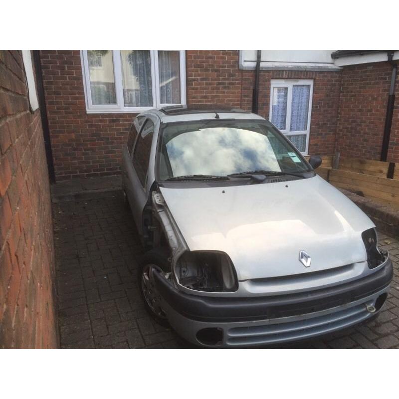 Renault Clio 1.2 breaking MV632