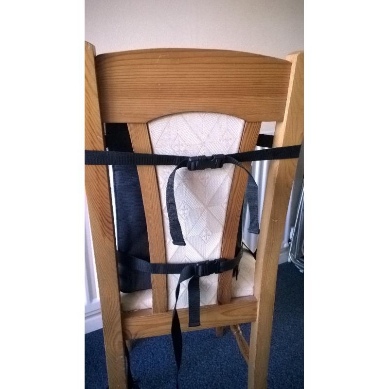 Travel booster seat
