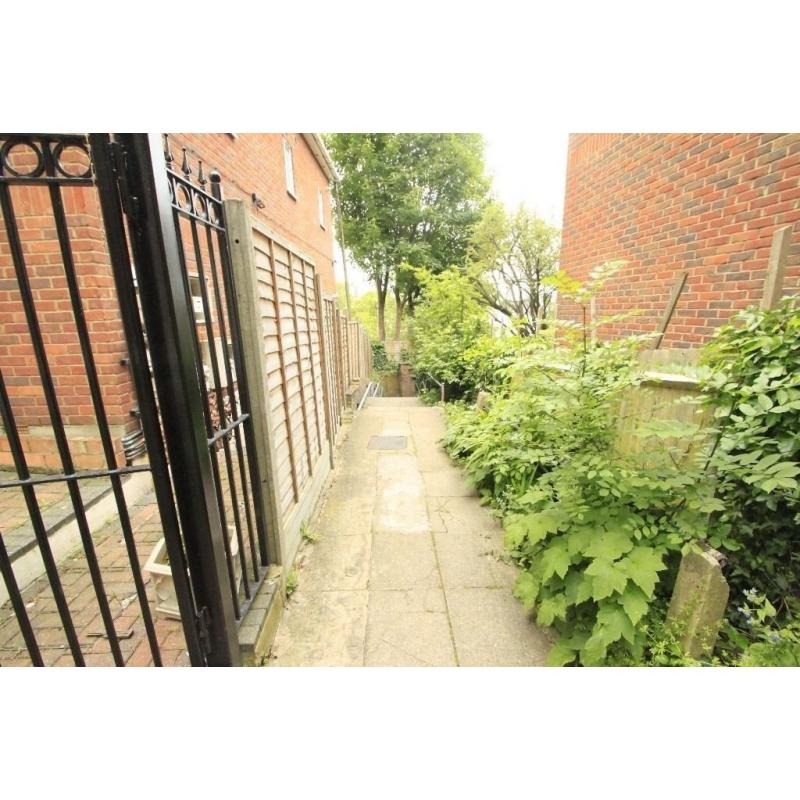AMAIZING TWIN ROOM IN ARCHWAY, AMAIZING PRICE FOR THIS WEEK! near to archway station (76a)