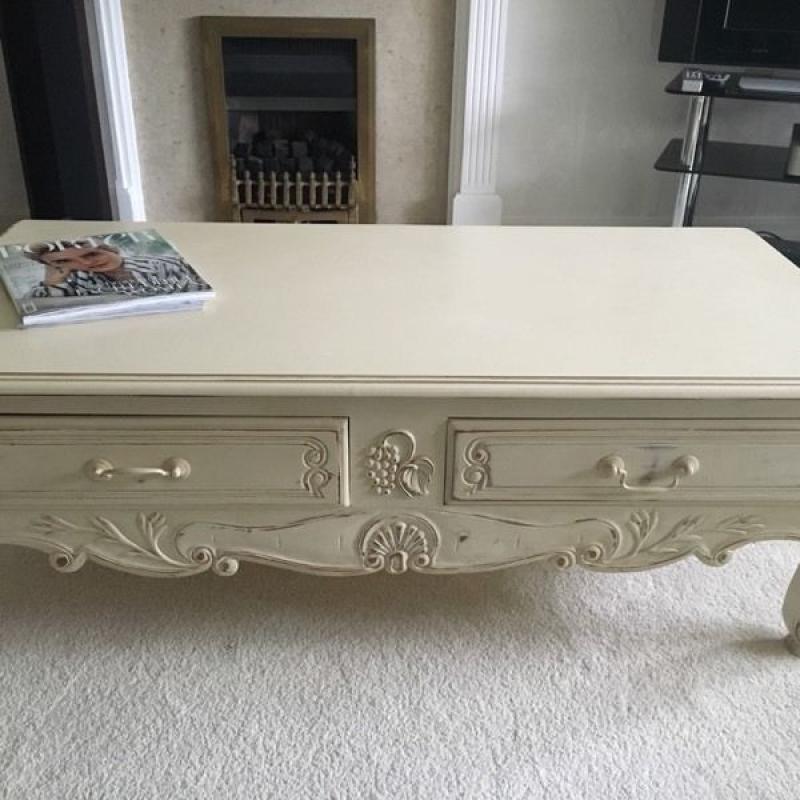 CREAM PAINTED SHABBY CHIC COFFEE TABLE