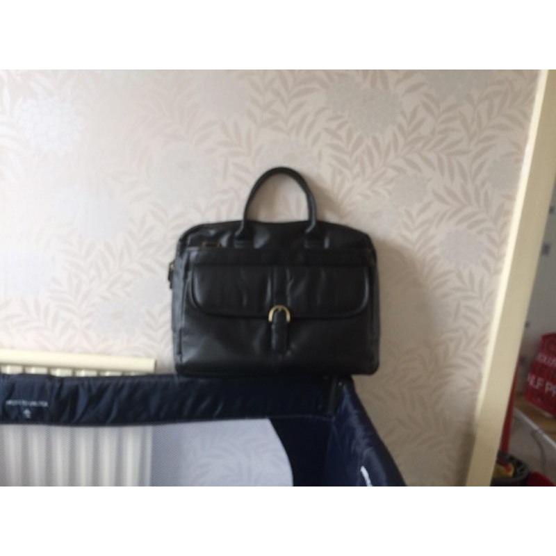 Laptop bag