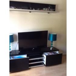 Black gloss tv unit and wall unit