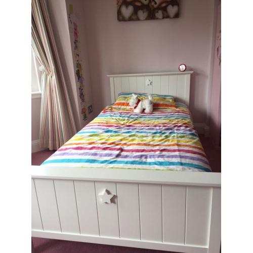 Children's bedroom furniture set-beds, wardrobe& chest of drawers