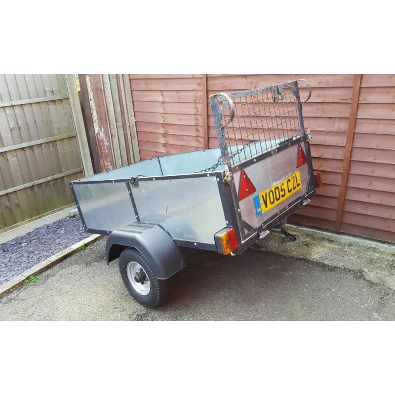 5 x 3 foot car trailer