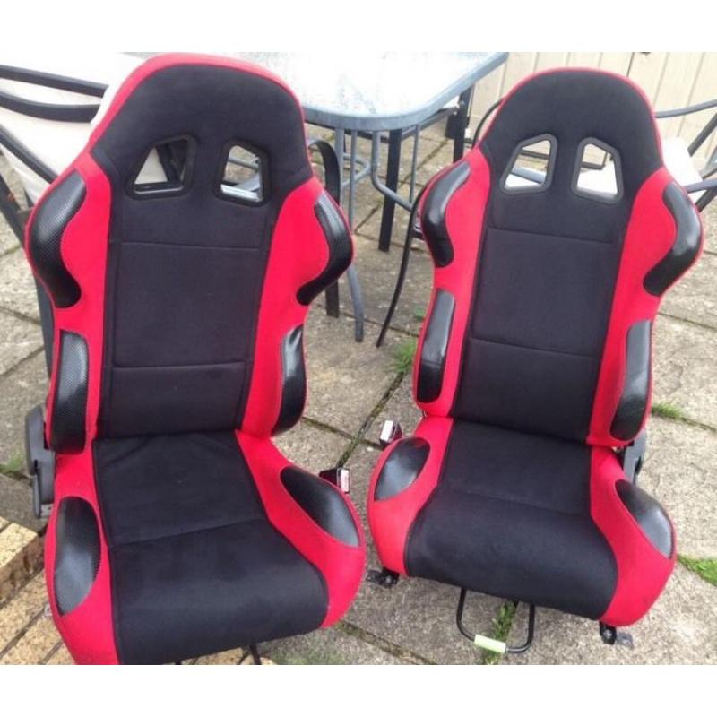 Bucket seats