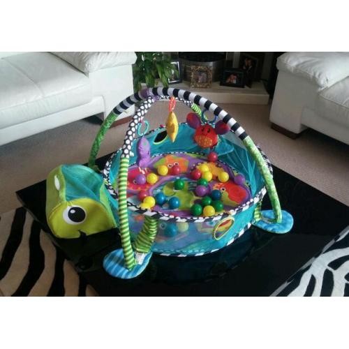 Baby gym playmat with soft toys and balls