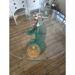Glass dinning table