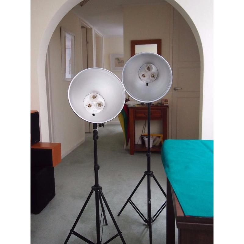 BIP Tabletop Studio Lighting Kit 80cm (32") unused.