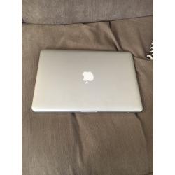 MACBOOK PRO 13"