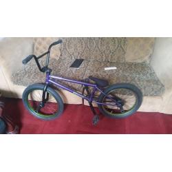 BMX eastern phantom(full chromo) deep purple + 2 cult butter pegs