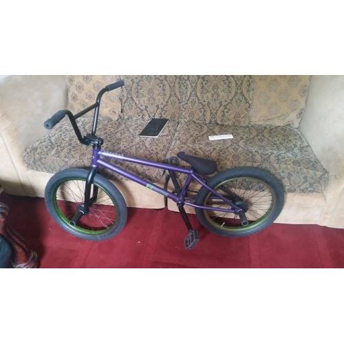 BMX eastern phantom(full chromo) deep purple + 2 cult butter pegs