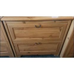 Chest of drawers