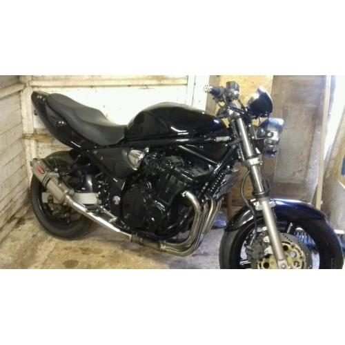 Custom bandit 750