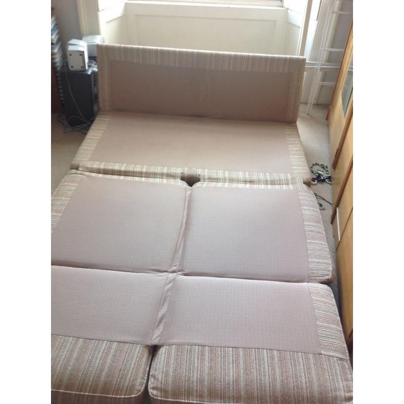 Pull down sofa bed