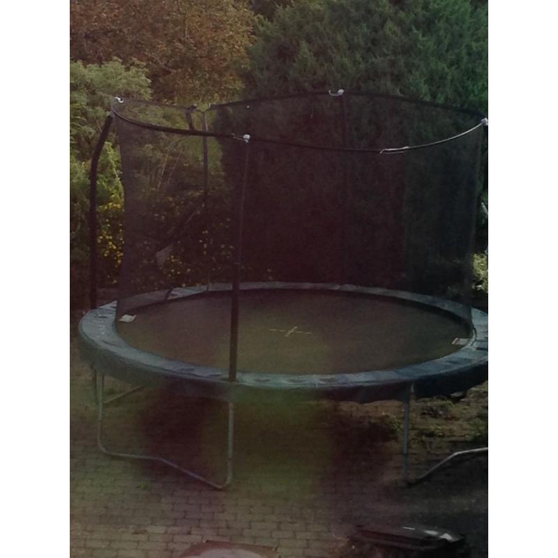 12 foot Jumpking Trampoline with net