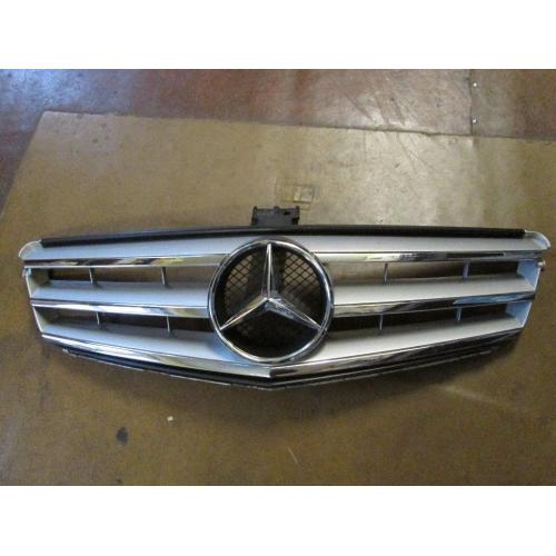 GENUINE MERCEDES C CLASS AMG SPORT GRILLE 2007-2014 MODEL