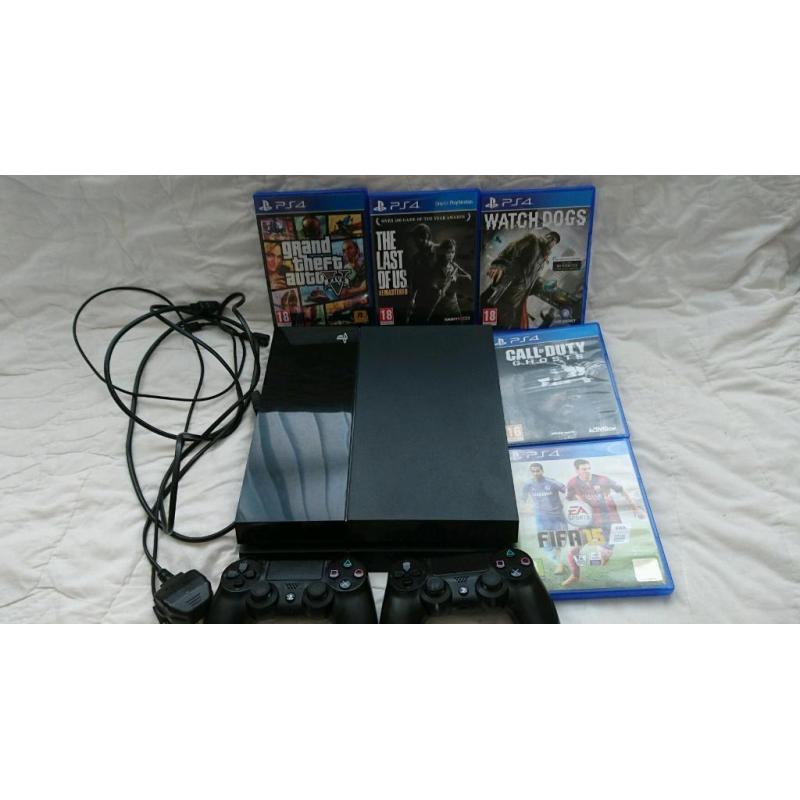 PS 4 500 GB - Immaculate Condition - 2 Controllers, 5 Games (GTA 5, Call of Duty Ghosts...)