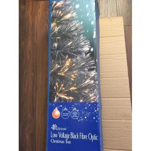 BLACK CHRISTMAS TREE THAT LIGHTS UP